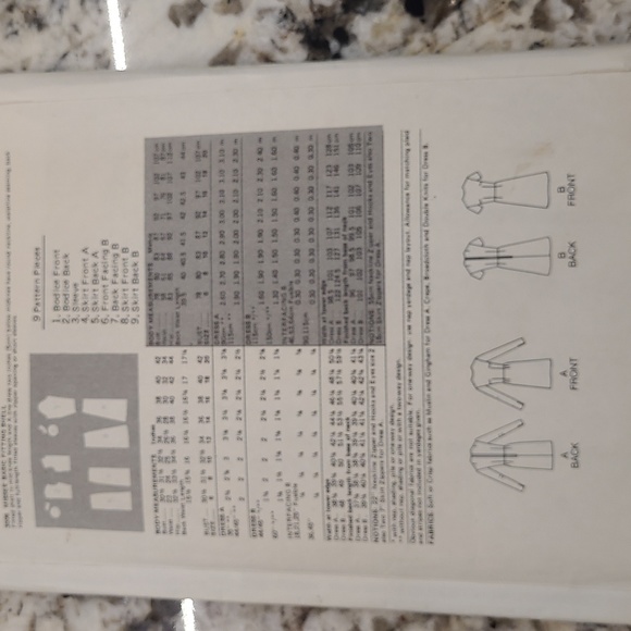 3/$20 Uncut sewing pattern butterick size 8 - Picture 3 of 3